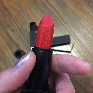 NARS AUDACIOUS LIPSTICK RITA NIB Flawless